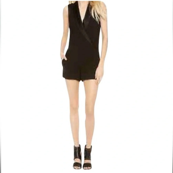 $495 L'Agence Amour Black Tuxedo Romper Suit Jumpsuit Classic Shorts 4 S - Picture 3 of 9